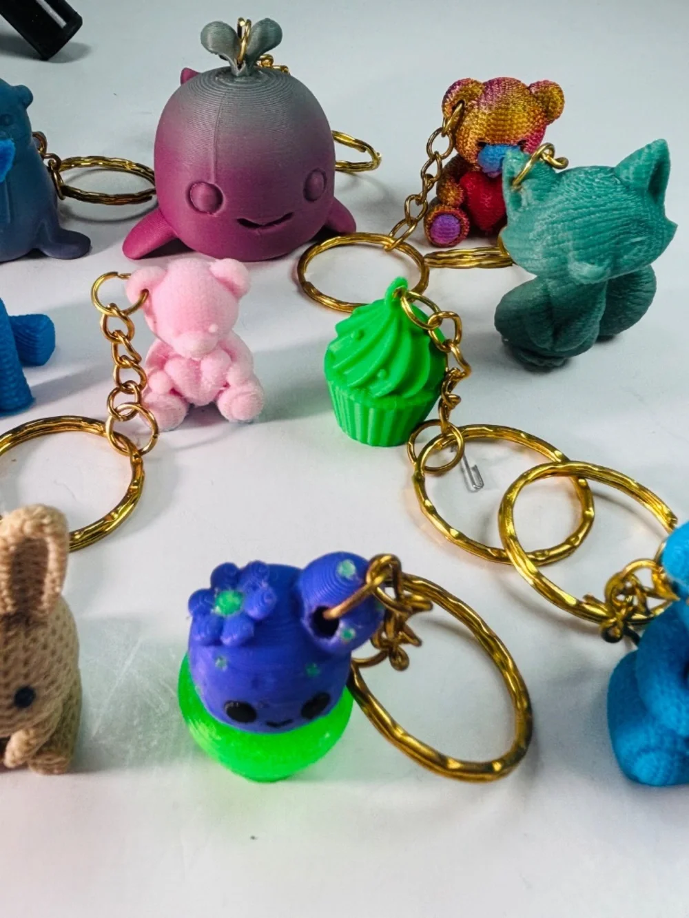 Bag of 10pcs Keychains Different Design multicolor mix New